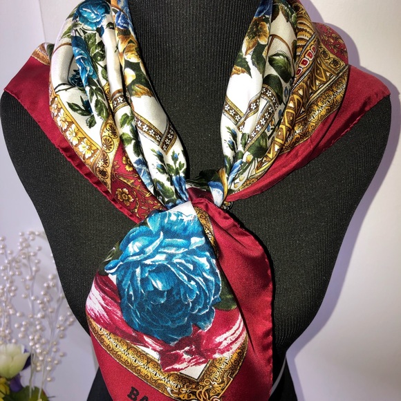 ❌SOLD❌ Exquisite Bally Silk Scarf - Picture 5 of 11